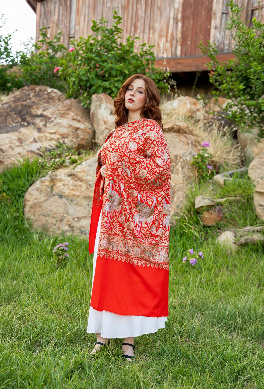 Red paon